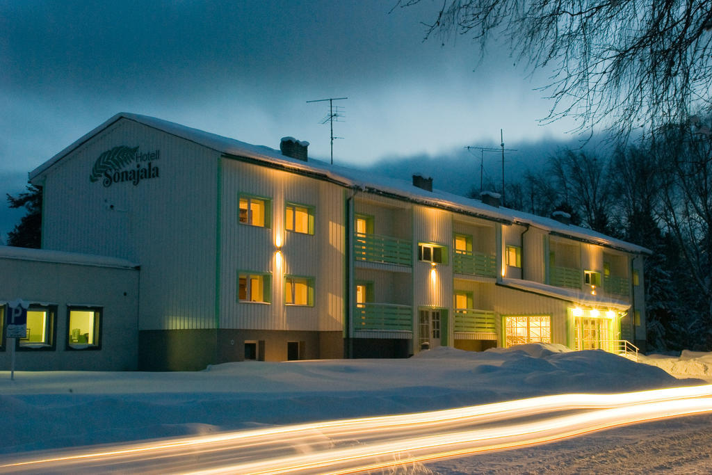 Hotell Sonajala Kärdla Esterno foto